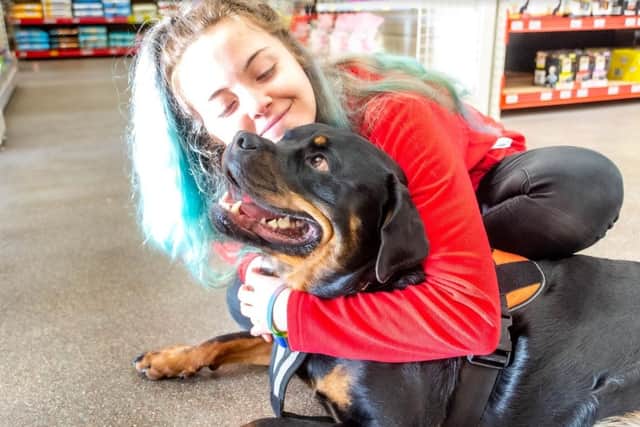 Pet retailer Jollyes is handing its colleagues a payment of £600 to help support them through the cost of living crisis – with payments timed to help around Christmas.