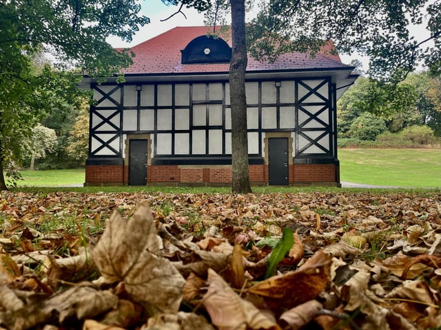 Steve also shared this photo of autumn at the Band Stand, at Clarence Park.