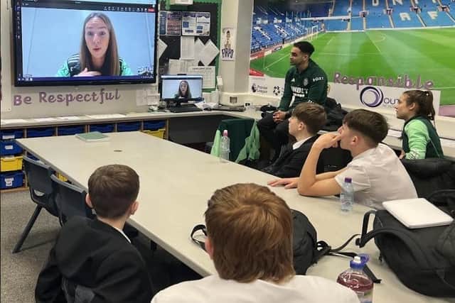 Elise McVicar, Head of Nutrition at Leeds United led a session on proteins and carbohydrates, informing students about the differing quantities needed after activity and on rest days, as well as talking about the effects of screen time on sleep and growth.