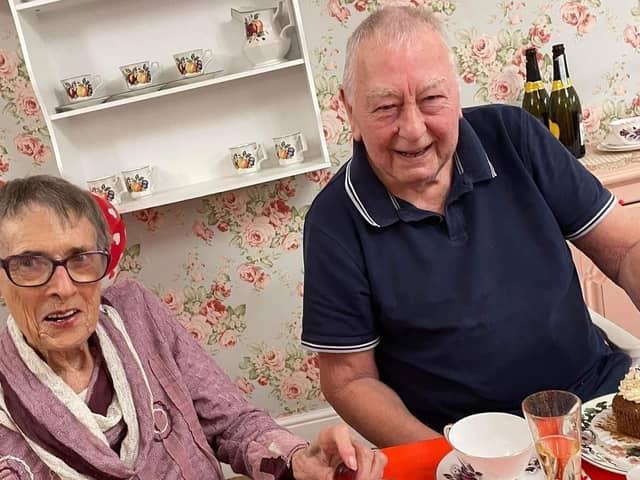 Philip and Mary ‘Delia’ Tucker were treated to a special afternoon tea at Newfield Lodge.