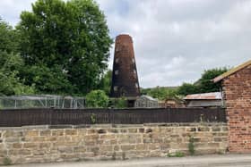 Wakefield Council has given the go-ahead for two three-bed homes to be built on a plot of land near to a the Grade II listed building at Dandy Mill Farm.