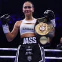 Jasmina Zapotoczna shows off her WBA International belt.
