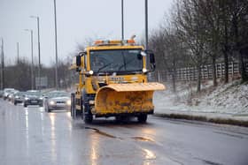 Drivers told to expect delays and plan ahead as snow forecast throughout the day in Wakefield, Pontefract and Castleford