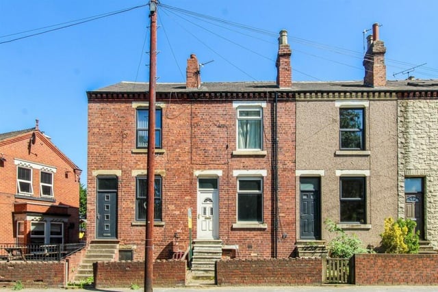 This two bedroom mid terrace home on Aberford Road is available on Rightmove for £155,000.

https://www.rightmove.co.uk/properties/137204582#/?channel=RES_BUY