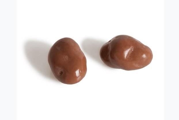 The sweet and juicy chewy raisins coated in smooth chocolate for a fruity treat