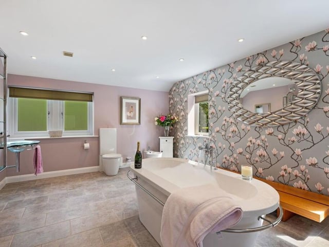 Part of the stunning en suite to the main bedroom.