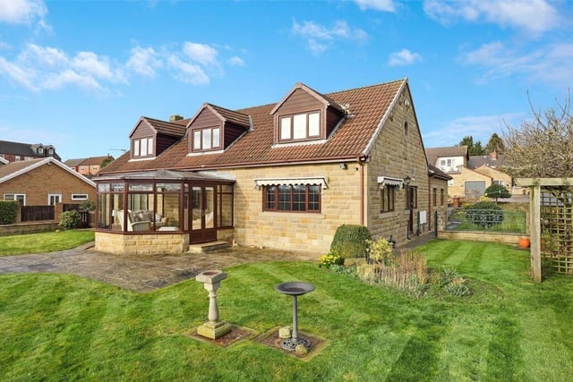 Royd Head Farm is currently available on Rightmove for £750,000.
