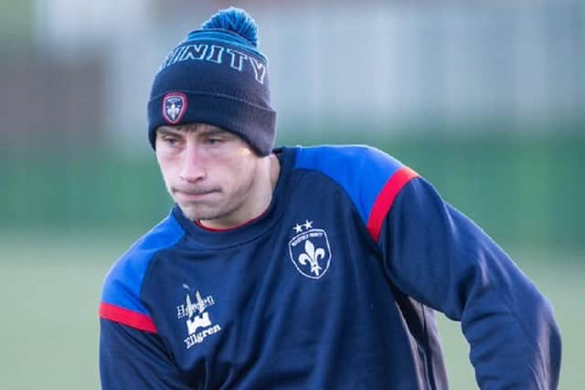 Oliver Pratt has signed a three-year deal with Wakefield Trinity.