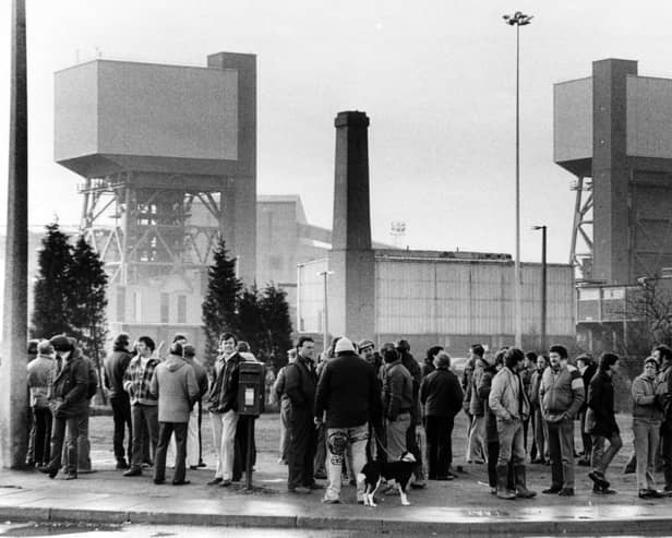 Pickets at Kellingley Colliery.