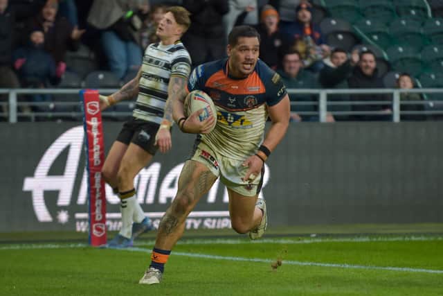 Bureta Faraimo crosses for a Castleford Tigers try at Hull. Picture: Craig Cresswell Photography