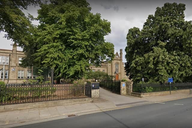 Queen Elizabeth Grammar School has been left a gift of over £1m left by an Old Savilian and former Head Boy.