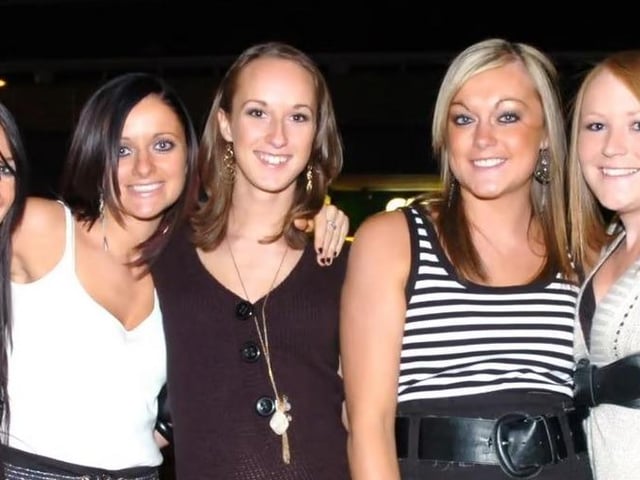 Sam, Lauren, Kerry, Gem and Keri in town.