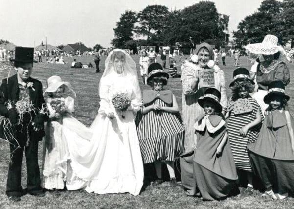 The Priory School. Pupils raise funds for the school. Published in the Midweek Extra 26.8.1983. Photo supplied by Wakefield Libraries.