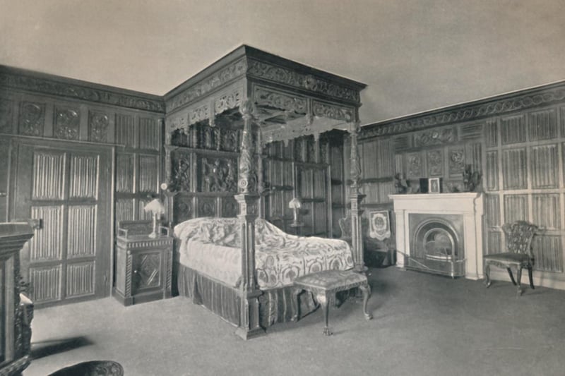 The Henry VIII Room at Bretton Park, 1927.  (Photo by The Print Collector/Getty Images)