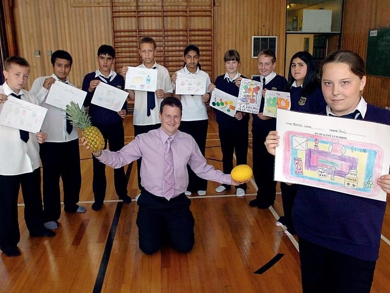 Healthy eating poster design competition run by the 5 A DAY initiative. The awards were held at City High school, Eastmoor.
