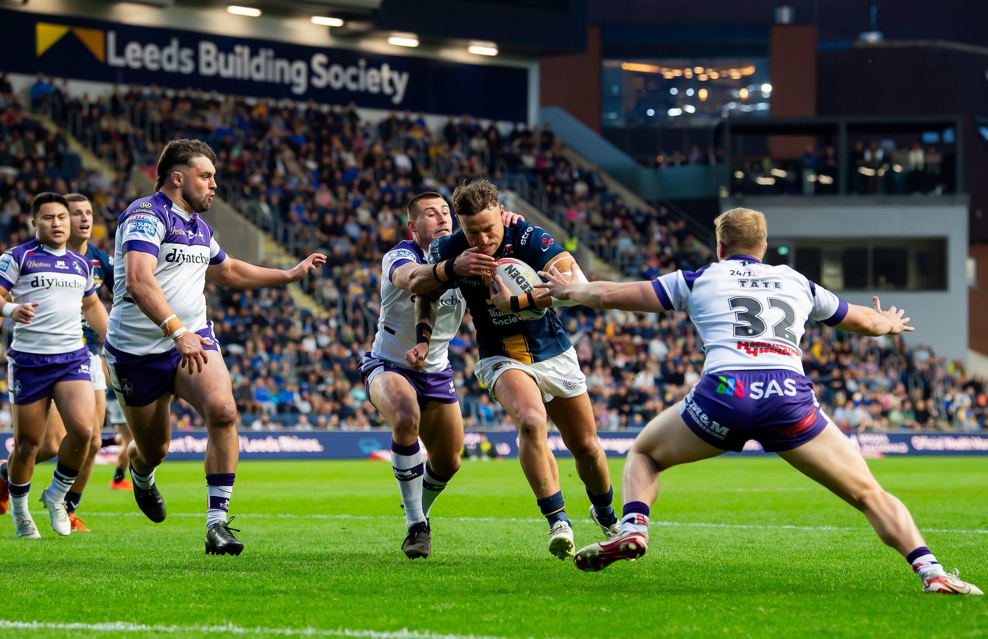 Wounded Wakefield Trinity beaten in high-scoring thriller at Super League ...