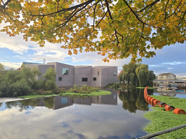 Sue Billcliffe shared this great photo of The Hepworth Wakefield.