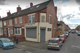 A Wakefield Council licensing sub-committee is to consider an application for an off-licence at premises on Smawthorne Lane, Castleford.