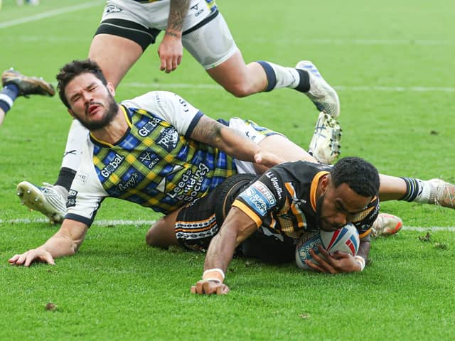 Jason Qareqare dives over for Castleford Tigers' winning try against Leeds Rhinos at Magic Weekend. Picture: Paul Currie/SWpix.com