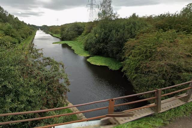 Councillors have been recommended to approve plans for a housing development next to the Aire and Calder Navigation in Wakefield. Google image