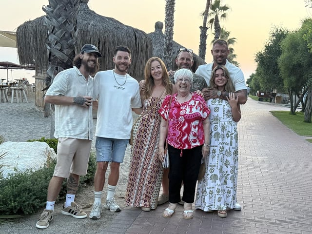 Daniel Haycock (Victoria’s son), Jordan Haycock (son), Victoria Haycock (owner), Sean Haycock (Victoria’s husband), Julie Ryan (Victoria’s mum), Shauna Haycock (daughter), James Thornton (Shauna’s partner).