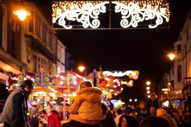 From November 17 to 19, Light Up Wakefield will delight visitors with three days of light installations, craft activities, street entertainment and a Christmas craft and gift market in the city centre.