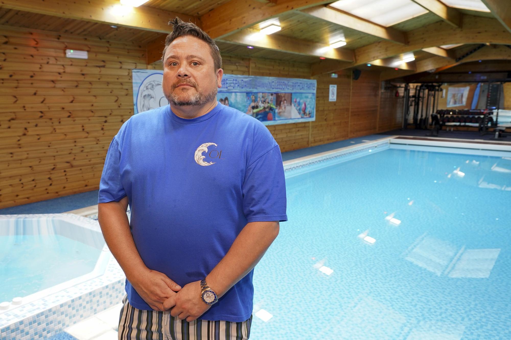 Swimming pool in bungalow told it must stop being hired out will appeal against Wakefield Council decision - Vimarsana News