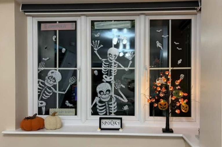 Lisa Nutton shared her spooky window decorations