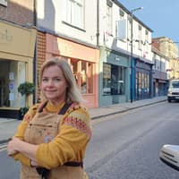 Ropergate florist celebrating 20-years in business says Pontefract is blooming