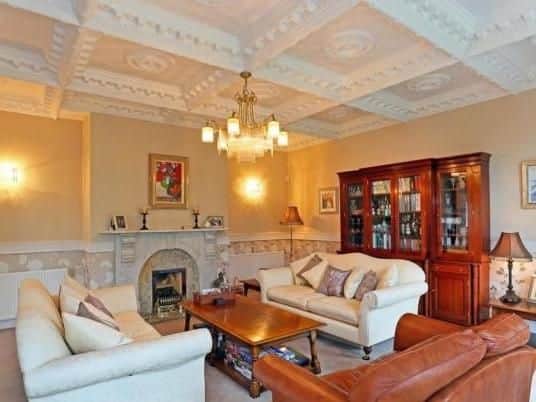 Barnsley Road, Sandal. Features five reception rooms, gardens, a detached garage block and a reception hallway.