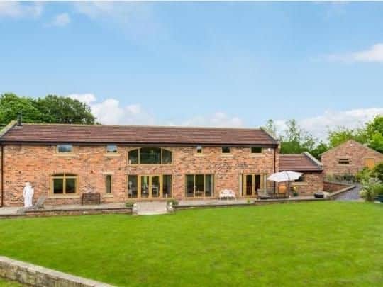 Highfield Barn, Stanley. New-build barn featuring a fenced paddock, electric gates, under-floor heating and a log burning stove.