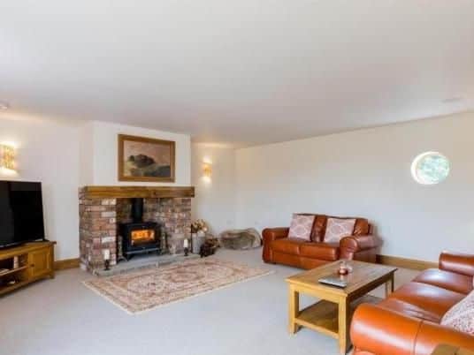 Highfield Barn, Stanley. New-build barn featuring a fenced paddock, electric gates, under-floor heating and a log burning stove.