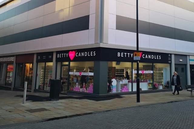 It's on a first come, first serve basis at Betty Loves Candles at Trinity Walk, so be quick!