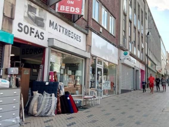 Shoppers are being put off going to the bottom of Kirkgate, according to businesses.