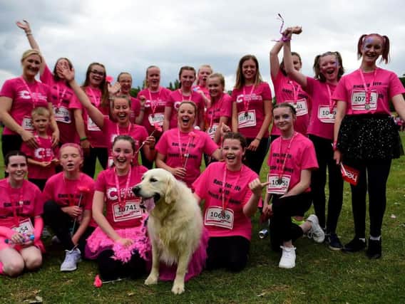 More than 2,000 people are expected to take part in Wakefield's Race for Life on Saturday morning.