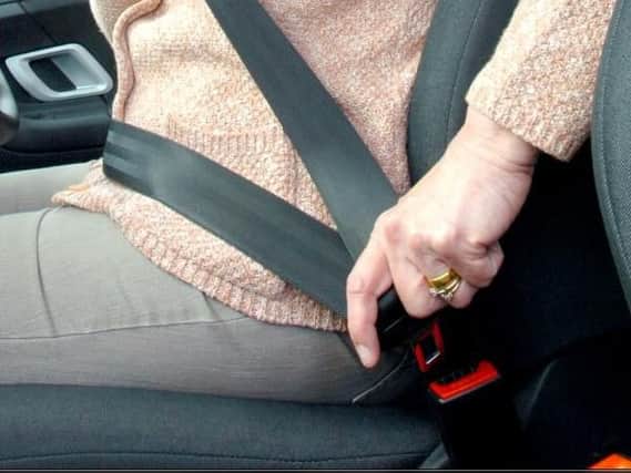 Currently, motorists who are found not to be weating their safety belt while driving are given a fine of 100.