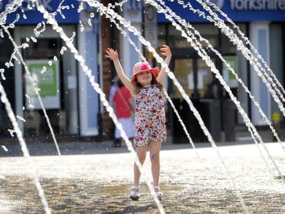 A thunderstorm warning has been issued for Wakefield as the country prepares for potentially record-breaking heat.