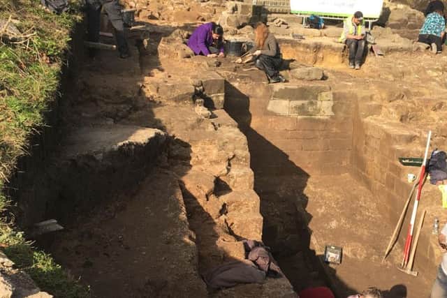 Over the last few days, the community have been helping archaeologists by getting involved with the DigVentures archaeological dig at Pontefract Castle.