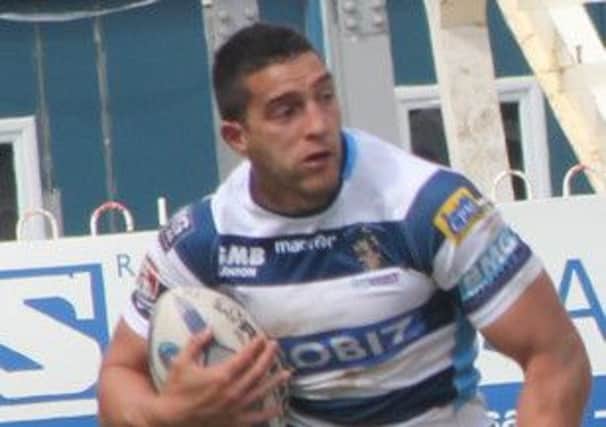 Vince Mellars is on loan at Featherstone for another month.