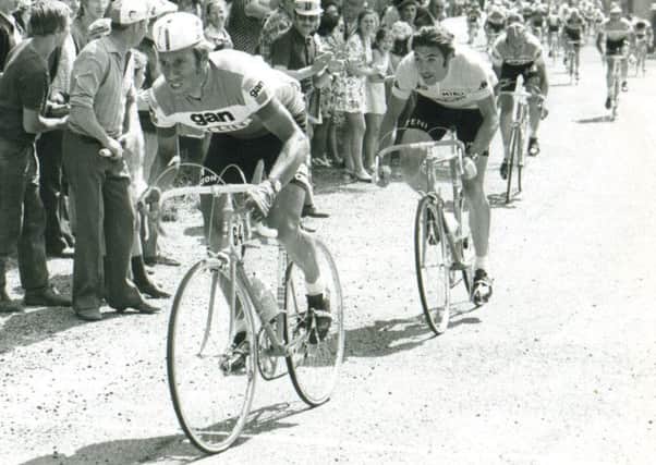 Barry Hoban, left, with Eddy Merkx