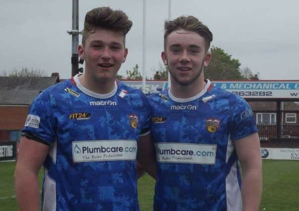 Wakefield Trinity Wildcats Scholarship players Joe Summers and Josh Pinder have been selected in the England Youth Under-16s squad.