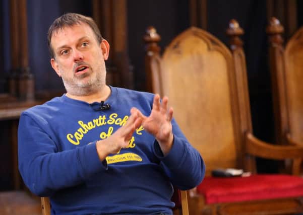 Former Inspiral Carpets singer Tom Hingley is coming to Pontefract to launch a new version of his book.