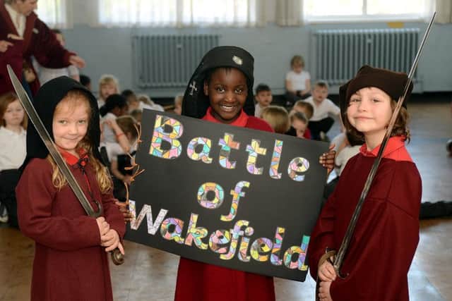 Newspaper: Wakefield Express.
Story: The Big Book of History - Battle of Wakefield, held at St. Michael's school, Flanshaw.
Reporter: Gavin Murray.
Photographer: Andrew Bellis.
Photo date: 14/03/16
Picture Ref: AB107b0316