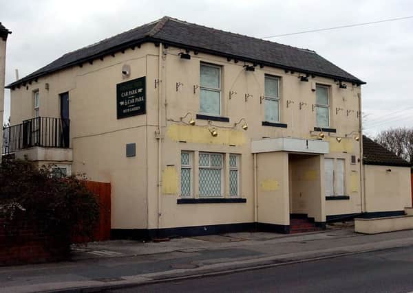 The Spindle Tree pub, Aberford Rd, Stanley. w7673a205