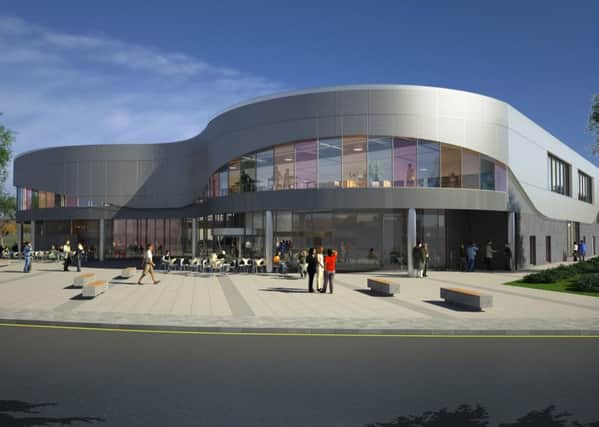 Plans for a new Â£15m leisure centre in Pontefract Park