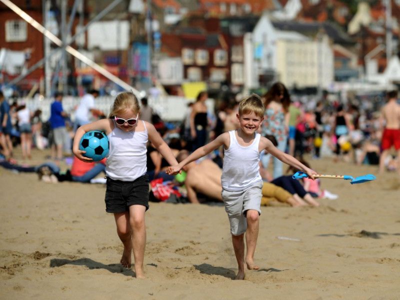 Yorkshire weather: Prepare yourselves for three months of glorious ...