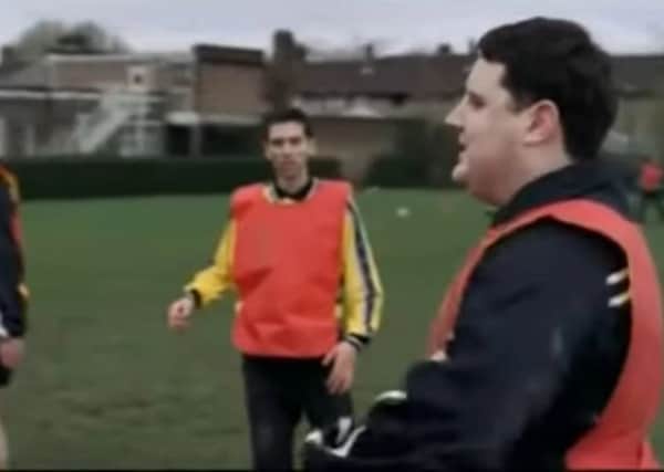 Peter Kay in the ad for John Smiths.