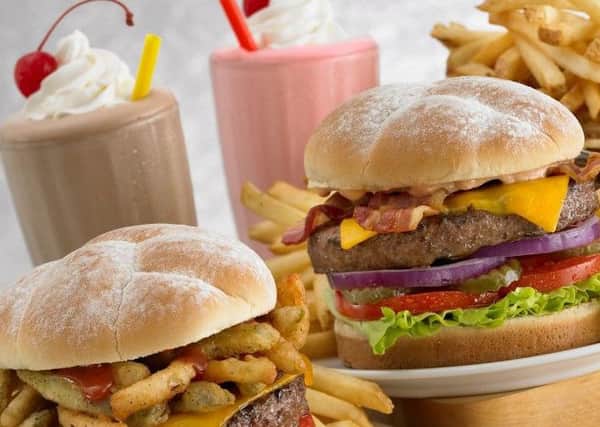 Should junk food ads be banned before 9pm?