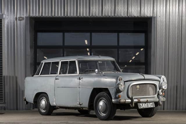Range Rover Wakefield Range Rover Uninsurable Meet the ancestors - The Range Rover at 50